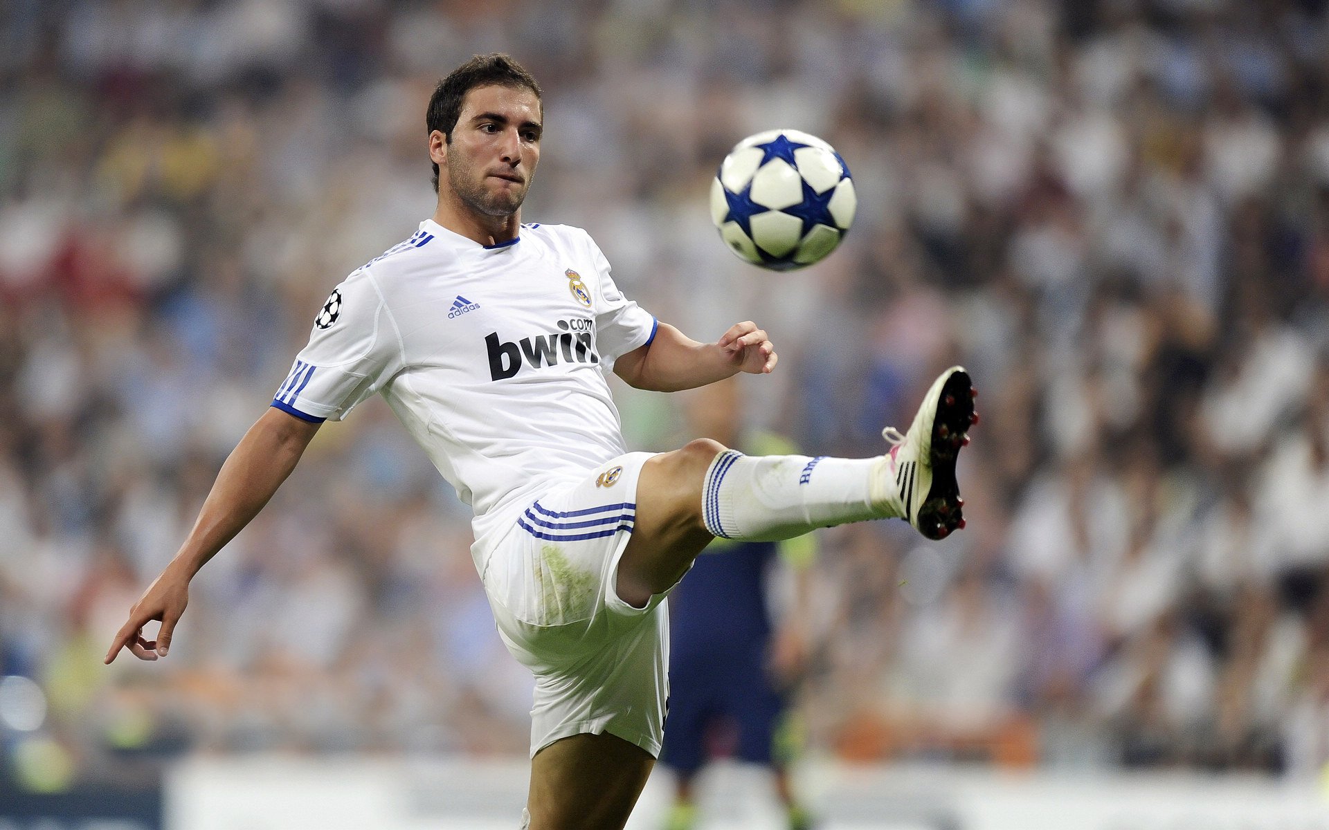 法甲实力崭露：新星崛起，强者争雄！，法甲新赛季